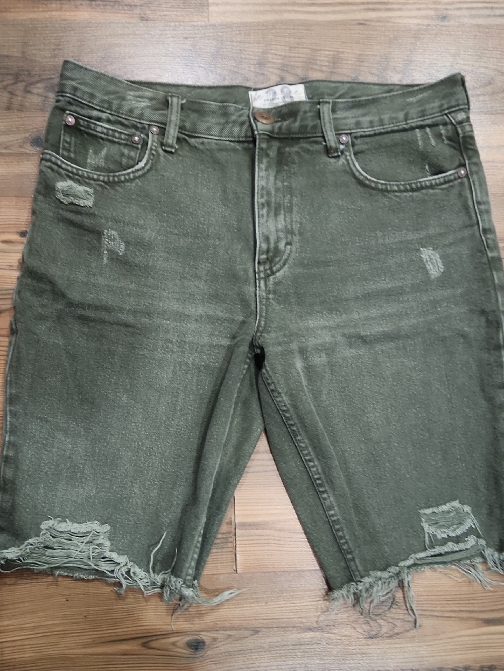 We The Free Boho Bermuda Jean Shorts Distressed Midrise Cotton Green Jort 28
